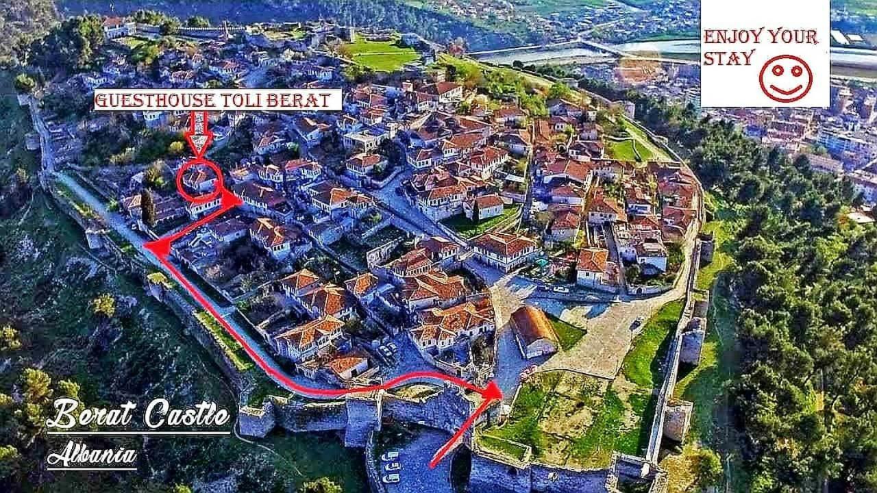 Guest House Toli Inside Berat Castle Esterno foto